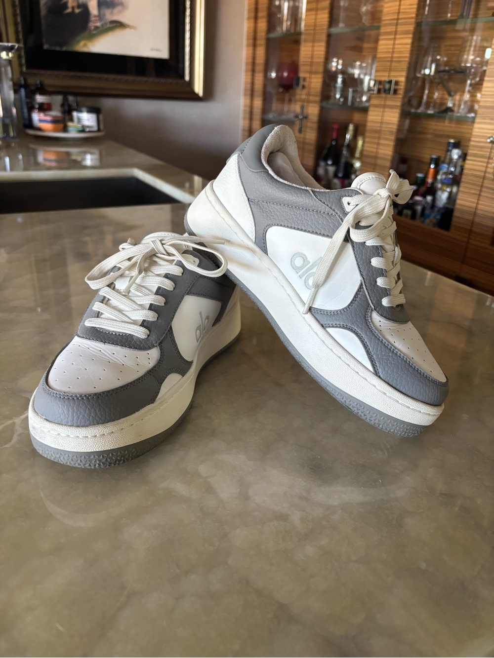 ALO Yoga Gray and White Low-Top Sneakers size 7